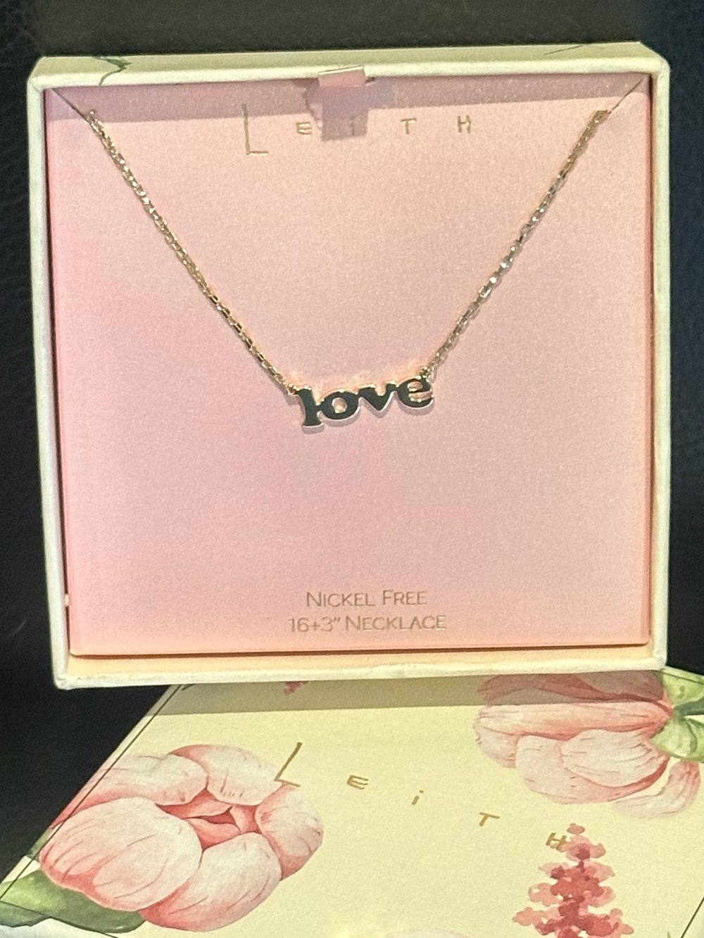 New! Leith/Block ‘Love’ Script Necklace: new in box